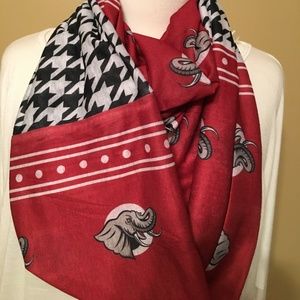 Elephant Infinity Scarf NWT